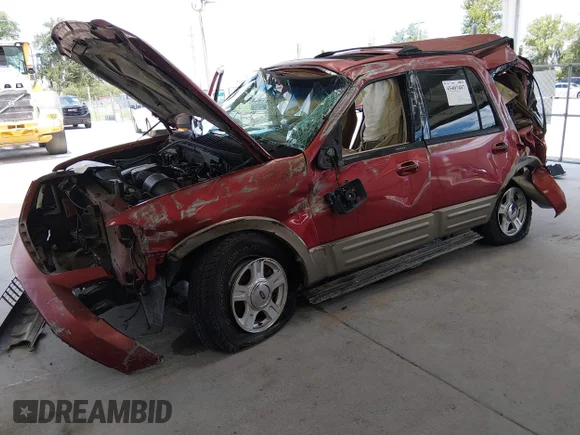✅ 2004 Ford Expedition Eddie Bauer • VIN: 1FMFU17L84LB16938 • Lot: 45407407. Listed on IAAI with Not provided. Free auction sales archive from the USA and detailed vehicle history report at DreamBid. Image 2.
