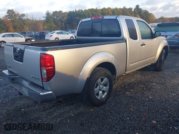 ✅ 2009 Nissan Frontier SE • VIN: 1N6AD06W89C403155 • Lot: 43487548. Wystawiony na IAAI z przebiegiem 151 481 mil. Bezpłatny archiwum sprzedaży aukcyjnych z USA i szczegółowy raport historii pojazdu na DreamBid. Zdjęcie 4.