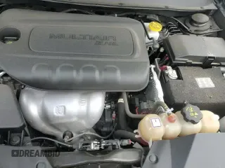 ✅ 2021 Jeep Cherokee Latitude • VIN: 1C4PJMCB9MD151806 • Lot: 62897015. Wystawiony na Copart z przebiegiem 76 072 mil. Bezpłatny archiwum sprzedaży aukcyjnych z USA i szczegółowy raport historii pojazdu na DreamBid. Zdjęcie 14.