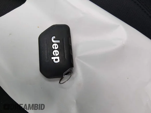 ✅ 2019 Jeep Wrangler Unlimited Sport • VIN: 1C4HJXDG2KW662257 • Lot: 45394718. Listed on IAAI with 87,791 mi. Free auction sales archive from the USA and detailed vehicle history report at DreamBid. Image 11.