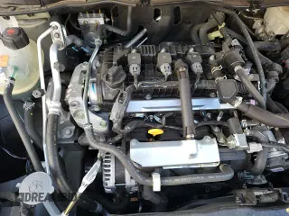 ✅ 2025 Nissan Versa SV • VIN: 3N1CN8EV6SL867445 • Lot: 93884145. Wystawiony na Copart z przebiegiem 10 332 mil. Bezpłatny archiwum sprzedaży aukcyjnych z USA i szczegółowy raport historii pojazdu na DreamBid. Zdjęcie 13.