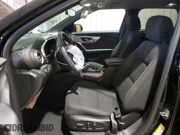 ✅ 2022 Chevrolet Blazer LT • VIN: 3GNKBHR44NS150918 • Lot: 72408145. Wystawiony na Copart z przebiegiem 33 187 mil. Bezpłatny archiwum sprzedaży aukcyjnych z USA i szczegółowy raport historii pojazdu na DreamBid. Zdjęcie 7.