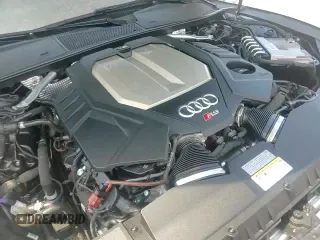 ✅ 2024 Audi RS 7 performance • VIN: WUAPDBF21RN901730 • Lot: 65015945. Wystawiony na Copart z przebiegiem 21 023 mil. Bezpłatny archiwum sprzedaży aukcyjnych z USA i szczegółowy raport historii pojazdu na DreamBid. Zdjęcie 15.