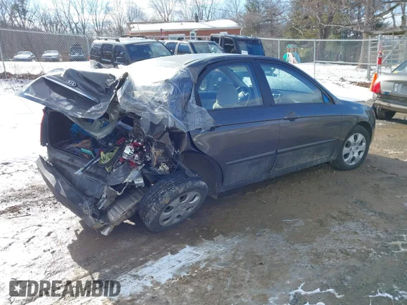 ✅ 2006 Kia Spectra EX • VIN: KNAFE121265346390 • Лот: 41578901. Опубликован ранее на IAAI с пробегом 147 875 миль. Бесплатный доступ к архиву аукционных продаж из США и подробный отчёт об истории автомобиля на DreamBid. Изображение 4.