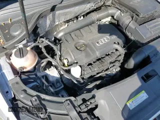 ✅ 2018 Audi Q3 Premium Plus • VIN: WA1HCCFS3JR000215 • Lot: 62155605. Wystawiony na Copart z przebiegiem 90 734 mil. Bezpłatny archiwum sprzedaży aukcyjnych z USA i szczegółowy raport historii pojazdu na DreamBid. Zdjęcie 14.