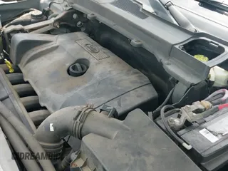 ✅ 2009 Land Rover LR2 HSE • VIN: SALFR24NX9H136371 • Lot: 42470645. Wystawiony na IAAI z przebiegiem 151 195 mil. Bezpłatny archiwum sprzedaży aukcyjnych z USA i szczegółowy raport historii pojazdu na DreamBid. Zdjęcie 12.