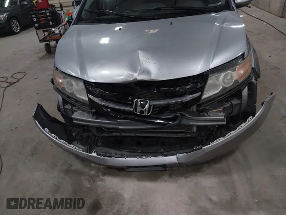 ✅ 2016 Honda Odyssey Touring Elite • VIN: 5FNRL5H99GB086743 • Lot: 45018701. Listed on IAAI with 116,471 mi. Free auction sales archive from the USA and detailed vehicle history report at DreamBid. Image 6.