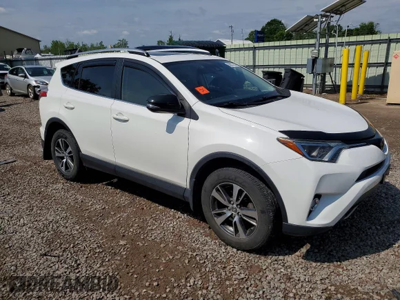 ✅ 2018 Toyota RAV4 XLE • VIN: JTMRFREV6JJ721384 • Lot: 56837656. Listed on Copart with 63,115 mi. Free auction sales archive from the USA and detailed vehicle history report at DreamBid. Image 4.