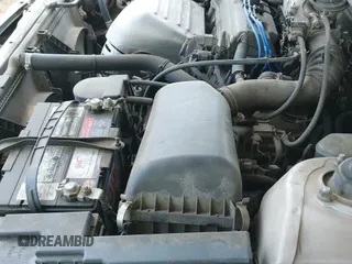 ✅ 1998 Toyota Camry LE • VIN: JT2BG28K8W0253221 • Lot: 43231648. Wystawiony na IAAI z przebiegiem 135 532 mil. Bezpłatny archiwum sprzedaży aukcyjnych z USA i szczegółowy raport historii pojazdu na DreamBid. Zdjęcie 12.