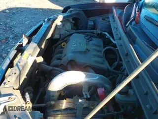 ✅ 2005 Scion xB • VIN: JTLKT334950196144 • Lot: 43082690. Listed on IAAI with 208,114 mi. Free auction sales archive from the USA and detailed vehicle history report at DreamBid. Image 12.