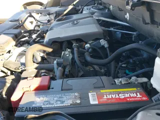 ✅ 2019 Toyota RAV4 XLE Premium • VIN: 2T3C1RFV8KC019929 • Lot: 41232800. Wystawiony na IAAI z przebiegiem 112 950 mil. Bezpłatny archiwum sprzedaży aukcyjnych z USA i szczegółowy raport historii pojazdu na DreamBid. Zdjęcie 18.