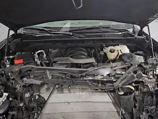 ✅ 2025 GMC Sierra 1500 SLT • VIN: 1GTUUDED8SZ264526 • Lot: 92727085. Wystawiony na Copart z przebiegiem 21 301 mil. Bezpłatny archiwum sprzedaży aukcyjnych z USA i szczegółowy raport historii pojazdu na DreamBid. Zdjęcie 14.