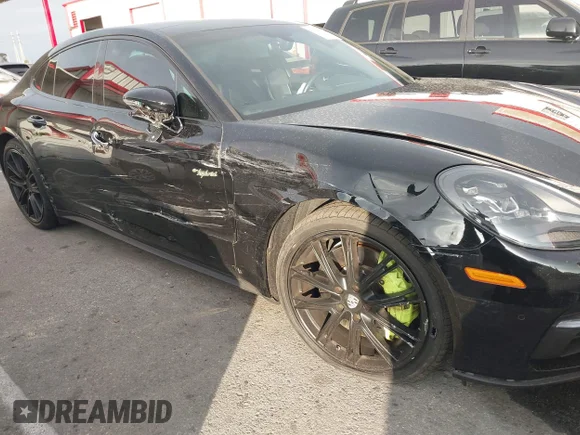 ✅ 2019 Porsche Panamera 4 E-Hybrid • VIN: WP0AE2A79KL123276 • Lot: 44224280. Wystawiony na IAAI z przebiegiem 23 987 mil. Bezpłatny archiwum sprzedaży aukcyjnych z USA i szczegółowy raport historii pojazdu na DreamBid. Zdjęcie 6.
