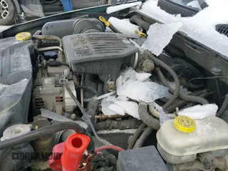 ✅ 2004 Dodge Dakota SLT • VIN: 1D7HG42N74S665198 • Lot: 41477799. Wystawiony na IAAI z przebiegiem 213 175 mil. Bezpłatny archiwum sprzedaży aukcyjnych z USA i szczegółowy raport historii pojazdu na DreamBid. Zdjęcie 12.