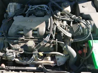 ✅ 1999 Oldsmobile Cutlass GLS • VIN: 1G3NG52J3X6335412 • Lot: 41691182. Wystawiony na IAAI z przebiegiem 232 375 mil. Bezpłatny archiwum sprzedaży aukcyjnych z USA i szczegółowy raport historii pojazdu na DreamBid. Zdjęcie 17.