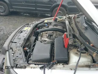 ✅ 2004 Volvo V70 XC Cross Country • VIN: YV1SZ59H041138376 • Lot: 43720078. Listed on IAAI with 227,525 mi. Free auction sales archive from the USA and detailed vehicle history report at DreamBid. Image 12.