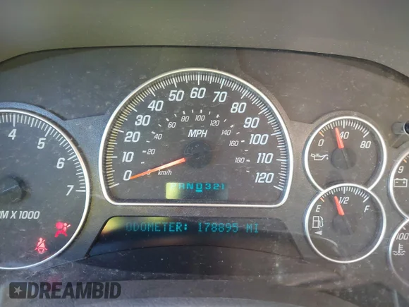 ✅ 2004 GMC Envoy SLT • VIN: 1GKDS13S942267554 • Lot: 41754066. Wystawiony na IAAI z przebiegiem 178 895 mil. Bezpłatny archiwum sprzedaży aukcyjnych z USA i szczegółowy raport historii pojazdu na DreamBid. Zdjęcie 7.