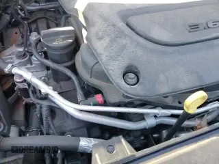 ✅ 2020 Chrysler Pacifica Touring L • VIN: 2C4RC1BG7LR217621 • Lot: 92643205. Listed on Copart with 81,674 mi. Free auction sales archive from the USA and detailed vehicle history report at DreamBid. Image 14.