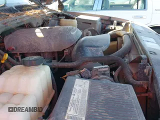 ✅ 2006 GMC Sierra 1500 SLE1 • VIN: 2GTEC13ZX61296851 • Lot: 43595686. Listed on IAAI with 243,454 mi. Free auction sales archive from the USA and detailed vehicle history report at DreamBid. Image 13.