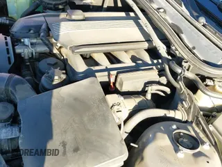 ✅ 2001 BMW 3 Series 325Ci • VIN: WBABS33491JY52018 • Lot: 43227835. Wystawiony na IAAI z przebiegiem 131 362 mil. Bezpłatny archiwum sprzedaży aukcyjnych z USA i szczegółowy raport historii pojazdu na DreamBid. Zdjęcie 19.