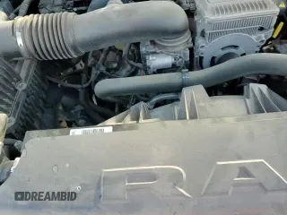 ✅ 2022 Ram 1500 Big Horn • VIN: 1C6RREBT7NN389707 • Lot: 85277125. Wystawiony na Copart z przebiegiem 69 024 mil. Bezpłatny archiwum sprzedaży aukcyjnych z USA i szczegółowy raport historii pojazdu na DreamBid. Zdjęcie 13.