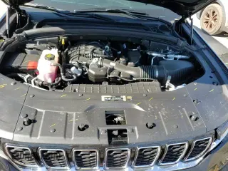 ✅ 2025 Jeep Grand Cherokee Limited • VIN: 1C4RJHBG2SC326137 • Lot: 92837885. Wystawiony na Copart z przebiegiem 3 664 mil. Bezpłatny archiwum sprzedaży aukcyjnych z USA i szczegółowy raport historii pojazdu na DreamBid. Zdjęcie 14.