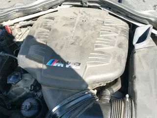 ✅ 2008 BMW 3 Series M3 • VIN: WBSWL93518P330206 • Lot: 41625668. Wystawiony na IAAI z przebiegiem 107 975 mil. Bezpłatny archiwum sprzedaży aukcyjnych z USA i szczegółowy raport historii pojazdu na DreamBid. Zdjęcie 20.