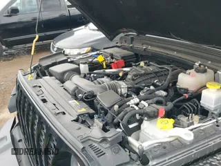 ✅ 2023 Jeep Gladiator Sport S • VIN: 1C6HJTAG9PL554845 • Lot: 41312360. Wystawiony na IAAI z przebiegiem 18 077 mil. Bezpłatny archiwum sprzedaży aukcyjnych z USA i szczegółowy raport historii pojazdu na DreamBid. Zdjęcie 20.