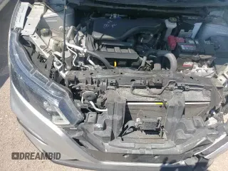 ✅ 2021 Nissan Rogue S • VIN: JN1BJ1AW2MW427328 • Lot: 70154285. Wystawiony na Copart z przebiegiem 68 669 mil. Bezpłatny archiwum sprzedaży aukcyjnych z USA i szczegółowy raport historii pojazdu na DreamBid. Zdjęcie 16.