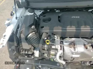 ✅ 2022 Jeep Cherokee Latitude Lux • VIN: 1C4PJMMN2ND532083 • Lot: 59398865. Listed on Copart with 23,604 mi. Free auction sales archive from the USA and detailed vehicle history report at DreamBid. Image 14.