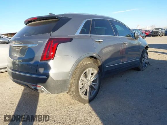 ✅ 2022 Cadillac XT5 AWD Premium Luxury • VIN: 1GYKNDRS8NZ101001 • Lot: 44139639. Wystawiony na IAAI z przebiegiem 34 430 mil. Bezpłatny archiwum sprzedaży aukcyjnych z USA i szczegółowy raport historii pojazdu na DreamBid. Zdjęcie 4.