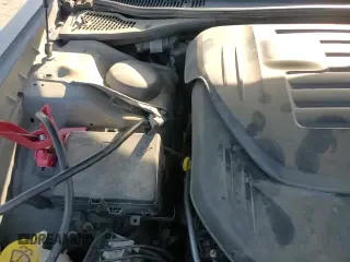 ✅ 2018 Dodge Challenger SXT • VIN: 2C3CDZAG9JH155102 • Лот: 81789595. Опубликован ранее на Copart с пробегом 105 554 миль. Бесплатный доступ к архиву аукционных продаж из США и подробный отчёт об истории автомобиля на DreamBid. Изображение 14.