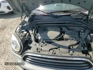 ✅ 2017 MINI Countryman Cooper • VIN: WMZYS7C34H3E06761 • Lot: 82686545. Listed on Copart with 101,216 mi. Free auction sales archive from the USA and detailed vehicle history report at DreamBid. Image 16.