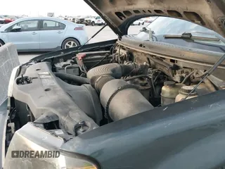 ✅ 2004 Ford F-150 STX • VIN: 1FTRX12W74NC02997 • Лот: 42884474. Опубликован ранее на IAAI с пробегом 253 674 миль. Бесплатный доступ к архиву аукционных продаж из США и подробный отчёт об истории автомобиля на DreamBid. Изображение 15.