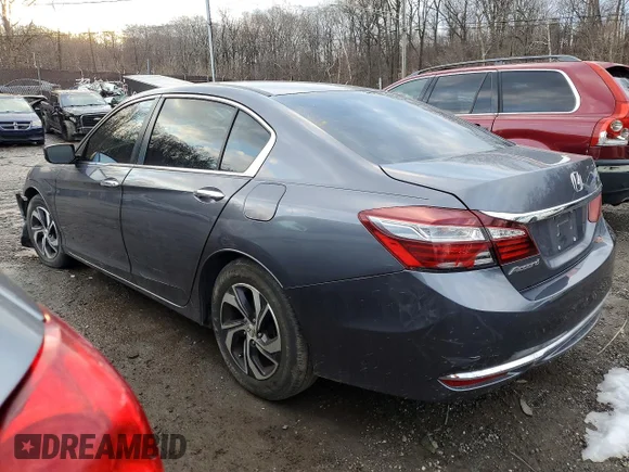 ✅ 2016 Honda Accord LX • VIN: 1HGCR2F39GA188443 • Лот: 78258865. Опубликован ранее на Copart с пробегом 125 407 миль. Бесплатный доступ к архиву аукционных продаж из США и подробный отчёт об истории автомобиля на DreamBid. Изображение 2.