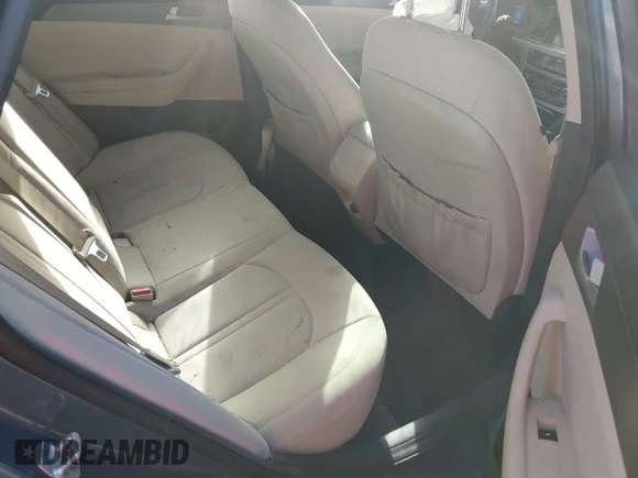 ✅ 2016 Hyundai Sonata SE • VIN: 5NPE24AF8GH383077 • Lot: 44505302. Wystawiony na IAAI z przebiegiem 103 009 mil. Bezpłatny archiwum sprzedaży aukcyjnych z USA i szczegółowy raport historii pojazdu na DreamBid. Zdjęcie 8.