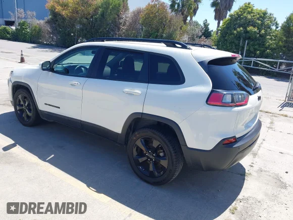 ✅ 2019 Jeep Cherokee Latitude Plus • VIN: 1C4PJLLB8KD411801 • Lot: 45137310. Listed on IAAI with 152,839 mi. Free auction sales archive from the USA and detailed vehicle history report at DreamBid. Image 3.