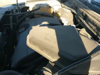 ✅ 2012 Mazda CX-9 Sport • VIN: JM3TB2BA5C0337087 • Lot: 43684686. Wystawiony na IAAI z przebiegiem 192 560 mil. Bezpłatny archiwum sprzedaży aukcyjnych z USA i szczegółowy raport historii pojazdu na DreamBid. Zdjęcie 12.