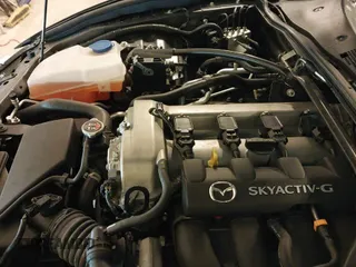 ✅ 2022 Mazda MX-5 Miata Grand Touring • VIN: JM1NDAM71N0505009 • Lot: 41991312. Wystawiony na IAAI z przebiegiem 19 265 mil. Bezpłatny archiwum sprzedaży aukcyjnych z USA i szczegółowy raport historii pojazdu na DreamBid. Zdjęcie 20.