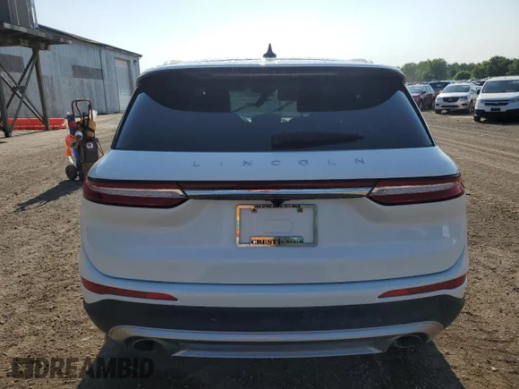 ✅ 2022 Lincoln Corsair Standard • VIN: 5LMCJ1D9XNUL13865 • Lot: 59751615. Wystawiony na Copart z przebiegiem 14 916 mil. Bezpłatny archiwum sprzedaży aukcyjnych z USA i szczegółowy raport historii pojazdu na DreamBid. Zdjęcie 6.