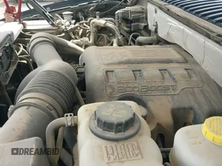 ✅ 2017 Ford Expedition Platinum • VIN: 1FMJU1LT5HEA44638 • Lot: 43456746. Wystawiony na IAAI z przebiegiem 51 002 mil. Bezpłatny archiwum sprzedaży aukcyjnych z USA i szczegółowy raport historii pojazdu na DreamBid. Zdjęcie 19.