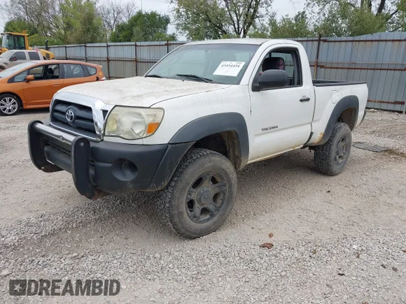 ✅ 2006 Toyota Tacoma • VIN: 5TEPX42N86Z190441 • Lot: 43454454. Wystawiony na IAAI z przebiegiem 209 909 mil. Bezpłatny archiwum sprzedaży aukcyjnych z USA i szczegółowy raport historii pojazdu na DreamBid. Zdjęcie 2.