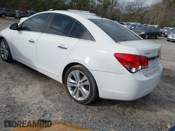 ✅ 2013 Chevrolet Cruze LTZ • VIN: 1G1PG5SB0D7145566 • Lot: 43982349. Wystawiony na IAAI z przebiegiem 193 081 mil. Bezpłatny archiwum sprzedaży aukcyjnych z USA i szczegółowy raport historii pojazdu na DreamBid. Zdjęcie 3.