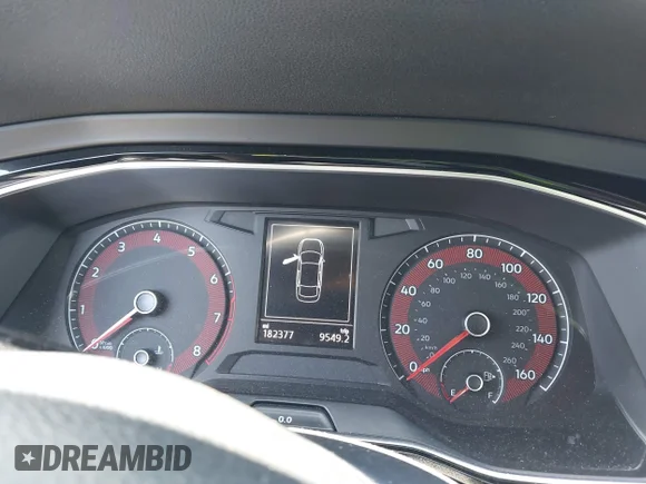 ✅ 2019 Volkswagen Jetta S • VIN: 3VWC57BU1KM111239 • Lot: 45013212. Wystawiony na IAAI z przebiegiem 182 377 mil. Bezpłatny archiwum sprzedaży aukcyjnych z USA i szczegółowy raport historii pojazdu na DreamBid. Zdjęcie 7.
