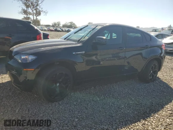 ✅ 2012 BMW X6 M • VIN: 5YMGZ0C51CLL29635 • Лот: 90934075. Опубліковано раніше на Copart з пробігом 82 864 миль. Безкоштовний доступ до архіву аукціонних продажів зі США та докладний звіт про історію автомобіля на DreamBid. Зображення 1.