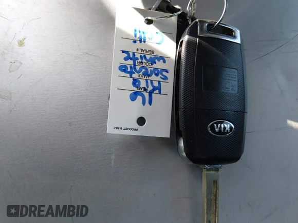 ✅ 2016 Kia Sorento LX • VIN: 5XYPGDA35GG069538 • Lot: 45096884. Listed on IAAI with 69,106 mi. Free auction sales archive from the USA and detailed vehicle history report at DreamBid. Image 11.