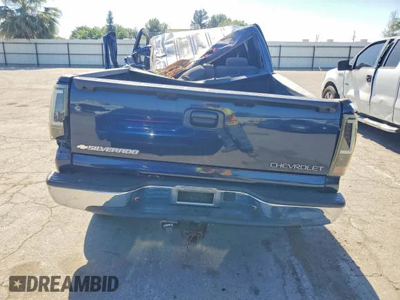✅ 2005 Chevrolet Silverado 1500 Z71 • VIN: 2GCEK13TX51340876 • Lot: 53104176. Wystawiony na Copart z przebiegiem 157 845 mil. Bezpłatny archiwum sprzedaży aukcyjnych z USA i szczegółowy raport historii pojazdu na DreamBid. Zdjęcie 6.