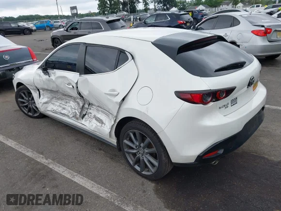 ✅ 2019 Mazda 3 • VIN: JM1BPBJM7K1128301 • Лот: 42695881. Опубликован ранее на IAAI с пробегом 62 613 миль. Бесплатный доступ к архиву аукционных продаж из США и подробный отчёт об истории автомобиля на DreamBid. Изображение 3.
