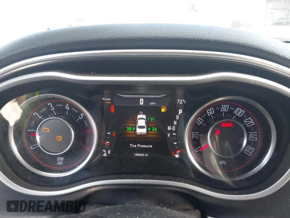 ✅ 2015 Dodge Challenger R/T Plus • VIN: 2C3CDZBT8FH816539 • Lot: 44085396. Wystawiony na IAAI z przebiegiem 140 662 mil. Bezpłatny archiwum sprzedaży aukcyjnych z USA i szczegółowy raport historii pojazdu na DreamBid. Zdjęcie 7.