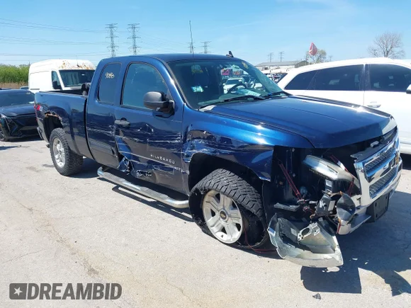 ✅ 2012 Chevrolet Silverado 1500 LT • VIN: 1GCRKSE79CZ260979 • Lot: 44759080. Wystawiony na IAAI z przebiegiem 123 870 mil. Bezpłatny archiwum sprzedaży aukcyjnych z USA i szczegółowy raport historii pojazdu na DreamBid. Zdjęcie 6.